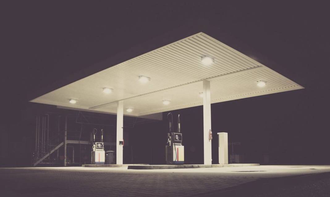 5 soruda akaryakıt fiyatları: Petrol düşüyor benzin niye düşmüyor? 1